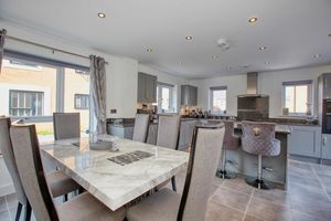 Photo 28- click for photo gallery